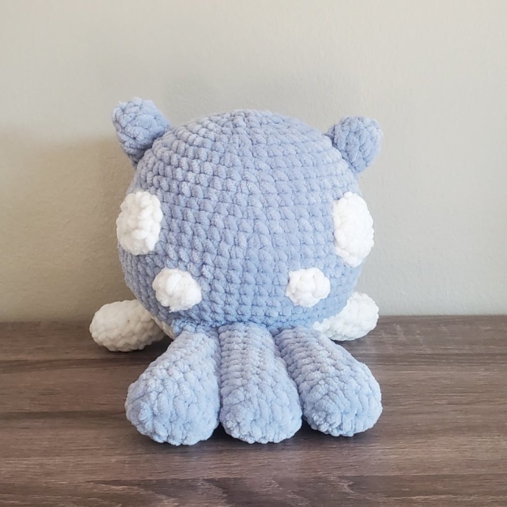 Handmade "Character" Amigurumi - Picture 3 of 3